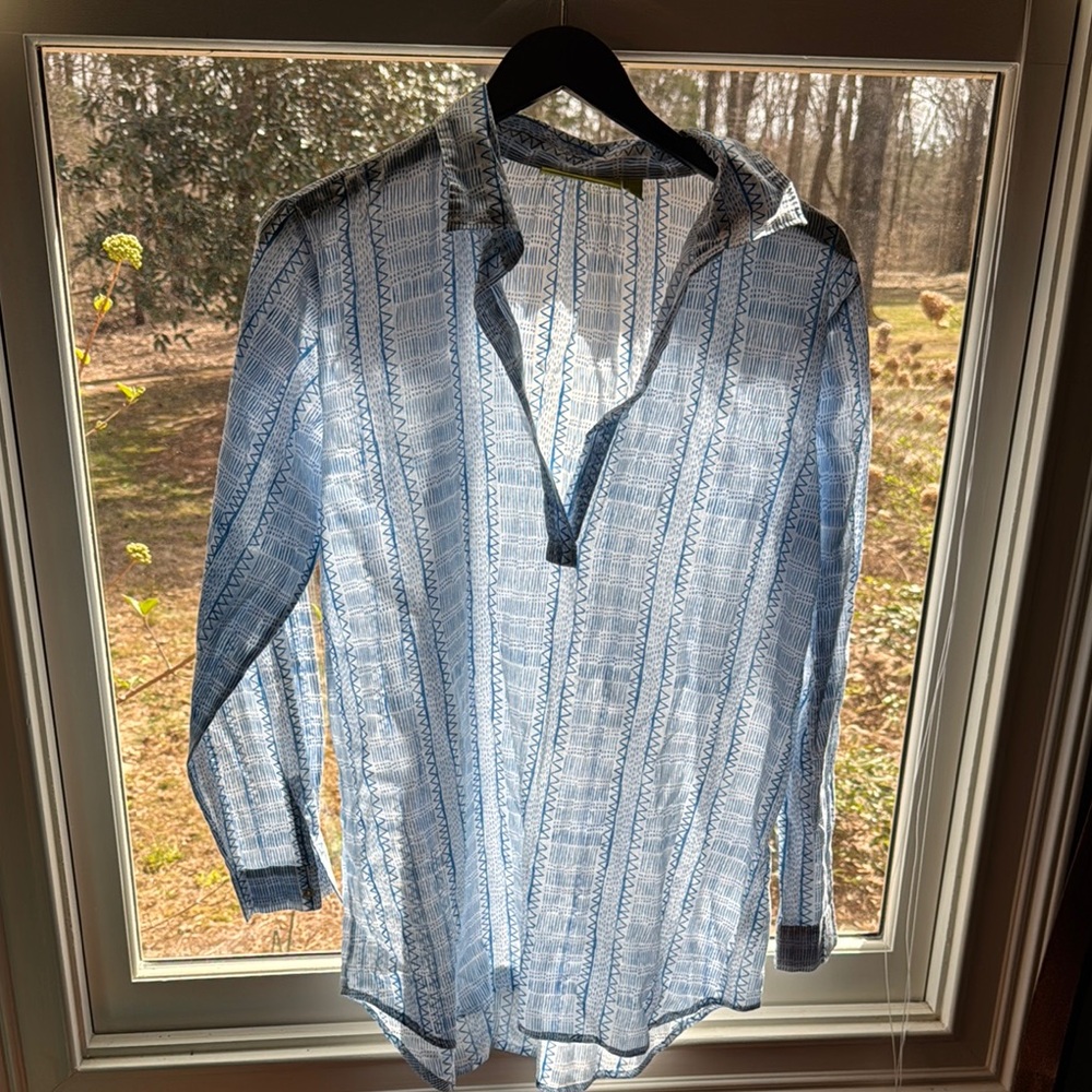 Blue and White Patterned Shirt/Tunic